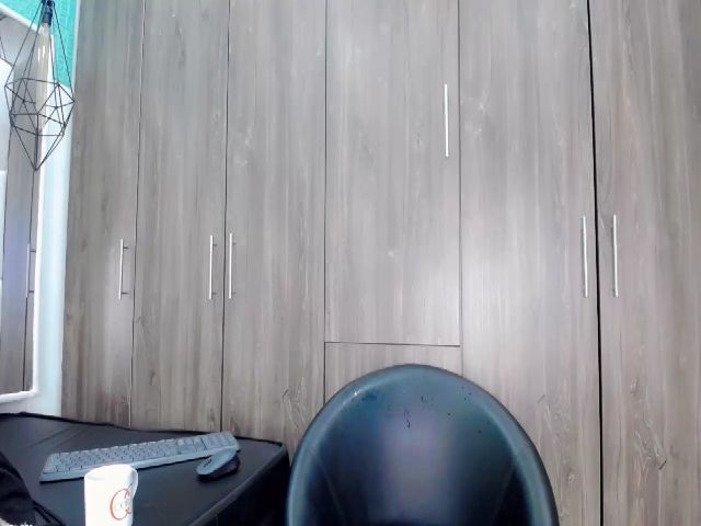 Live sex webcam photo for mariajose_19 #271335929