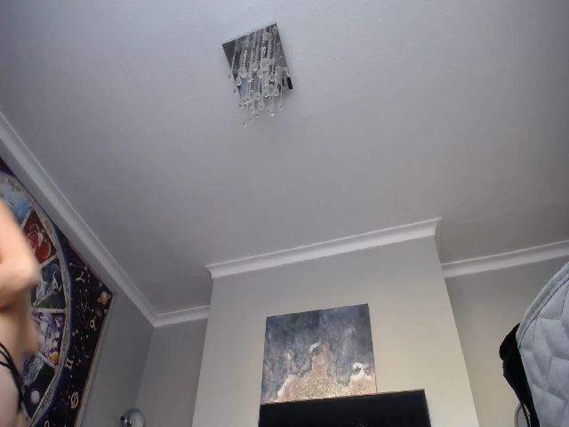 Live sex webcam photo for hotjessyca91 #271341614