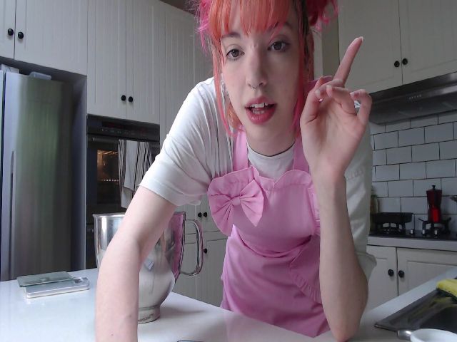 Live sex webcam photo for ValentineMae #271337085