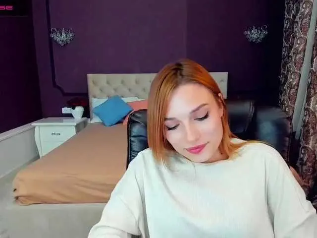 Live sex webcam photo for IceDanielle #271344215