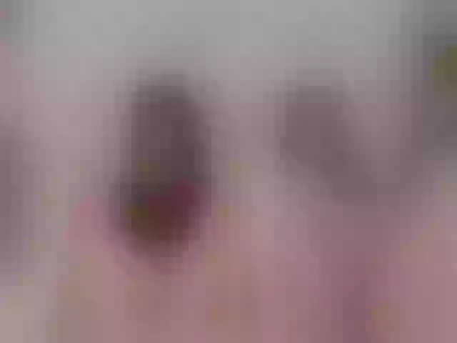 Live sex webcam photo for AutumnGirls #271337779