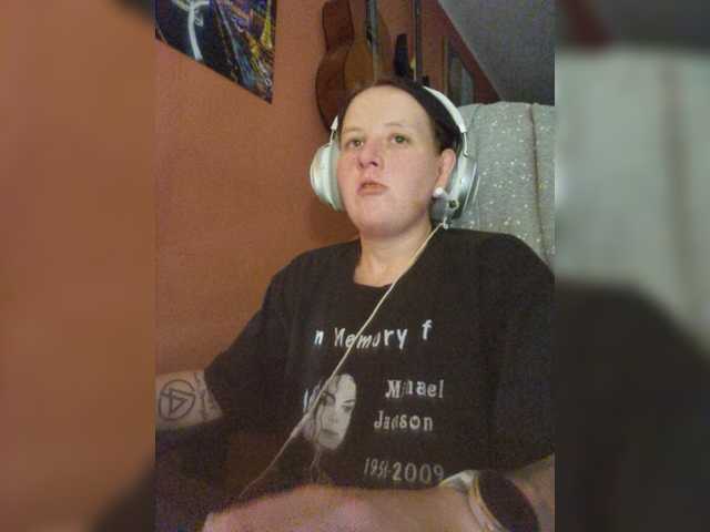 Live sex webcam photo for Wetgerman2 #271334853