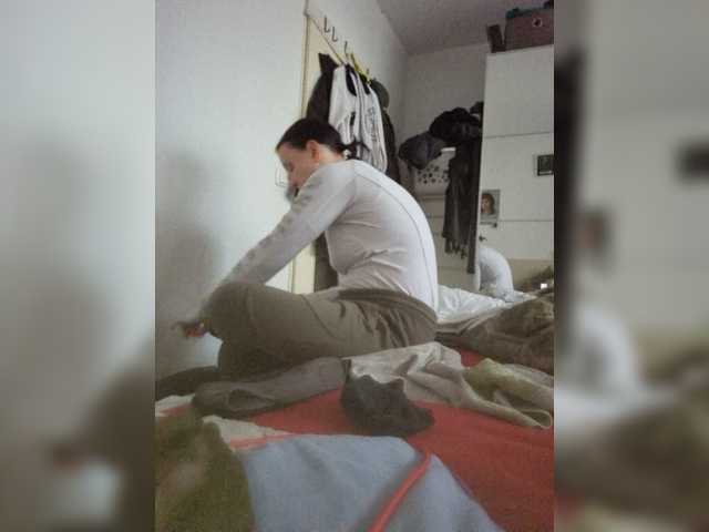 Live sex webcam photo for Wetgerman2 #271341039