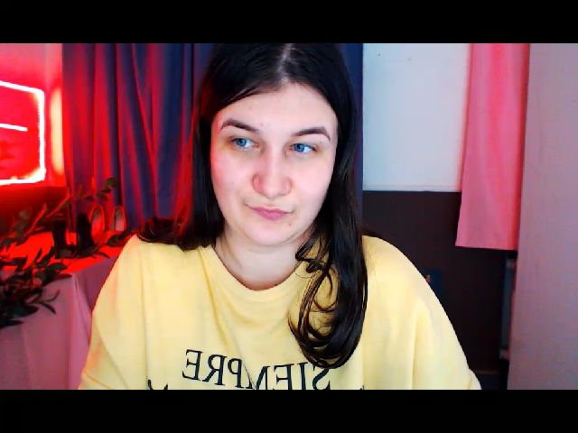 Live sex webcam photo for BitterSophie #271339917