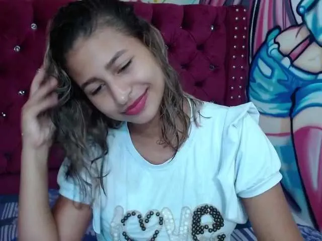 Live sex webcam photo for anna-holly #271341104