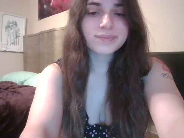 Live sex webcam photo for starr59 #271346321