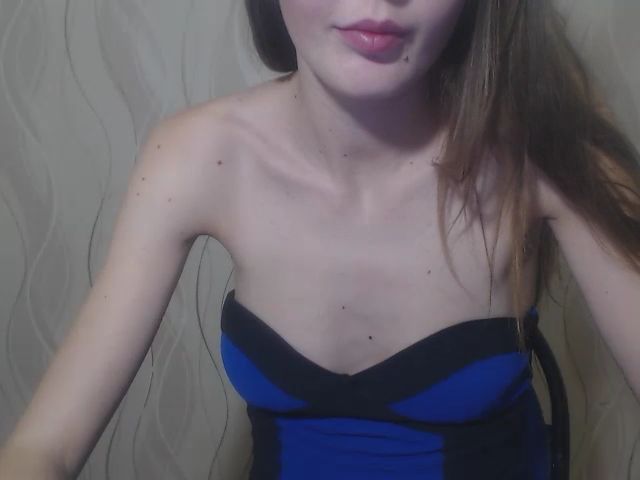 Live sex webcam photo for Loolalolaaa #271342432