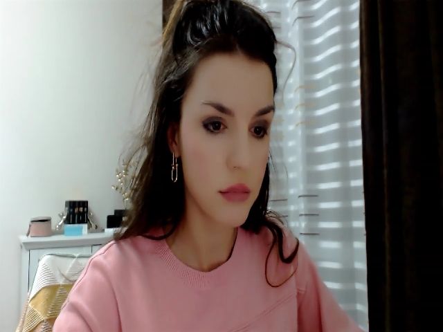 Live sex webcam photo for MissCrypto #271345852