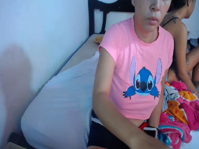 Live sex webcam photo for Lucy1919x #271341501