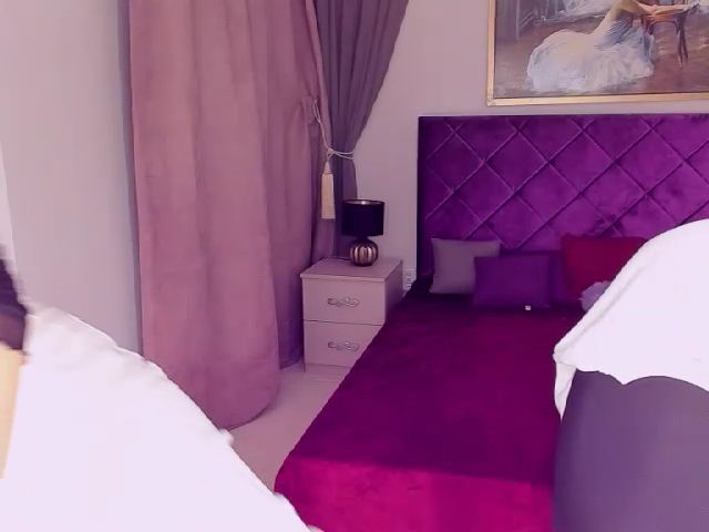 Live sex webcam photo for SeveiGold #271340292