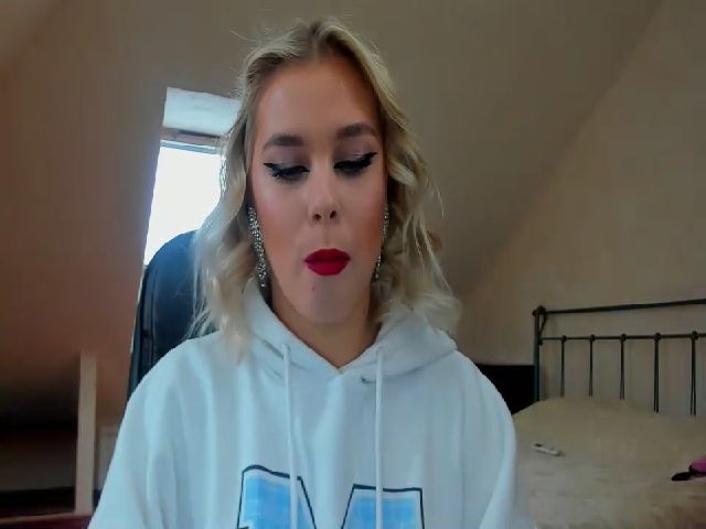 Live sex webcam photo for Merli_Lovely #271339996