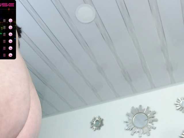 Live sex webcam photo for esmeraldamf #271356606