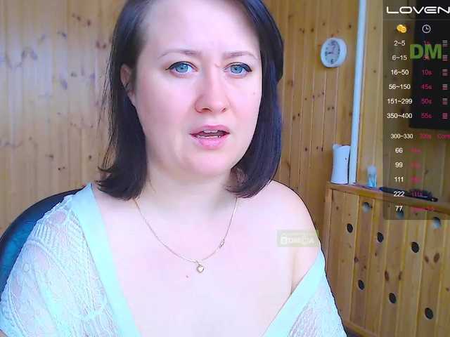 Live sex webcam photo for NewAnna #271350169