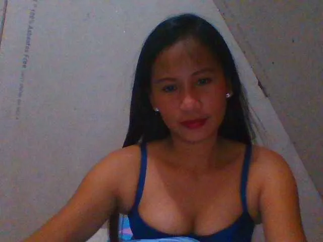 Live sex webcam photo for xxxAlexxaquen #271350689