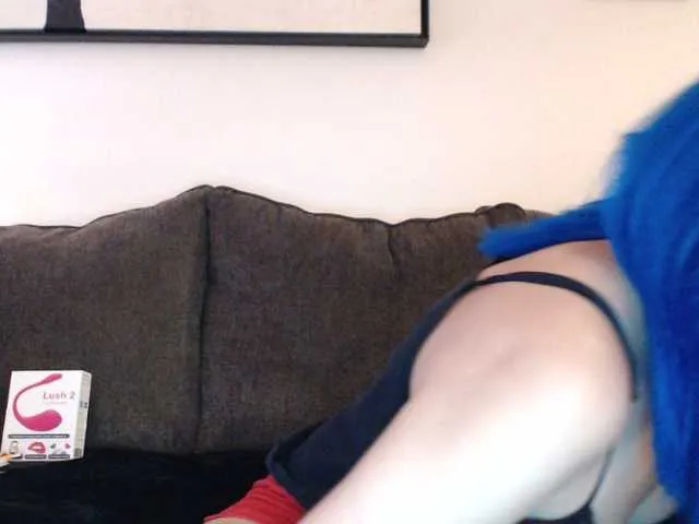 Live sex webcam photo for SexyJade #271347412