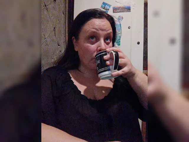 Live sex webcam photo for RealWitch #271356550