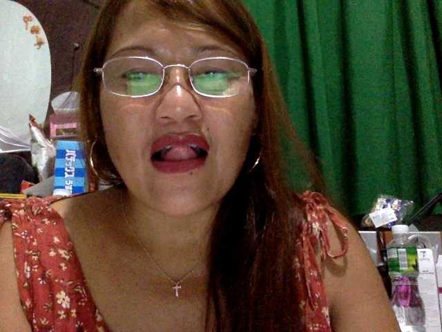 Live sex webcam photo for classygirl #271353250