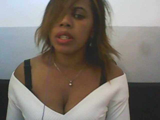 Live sex webcam photo for jojosquirt #271357829