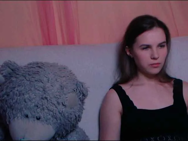 Live sex webcam photo for roksanamae #271353568