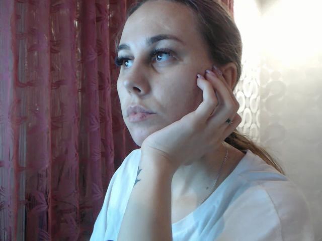 Live sex webcam photo for CloverTesla #271355086