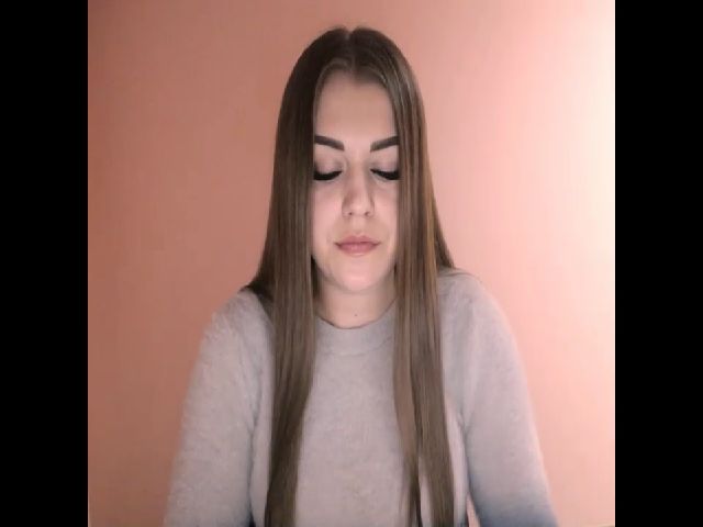 Live sex webcam photo for TaliaKristen #271359282