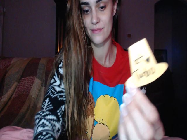 Live sex webcam photo for AudryLikes #271351899