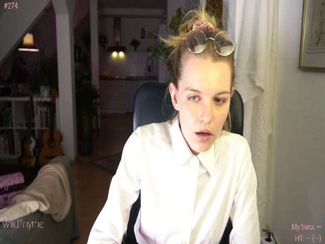 Live sex webcam photo for WildThyme #271359913