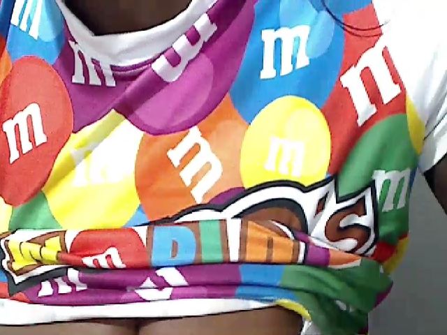 Live sex webcam photo for Assbigxhot9 #271348712