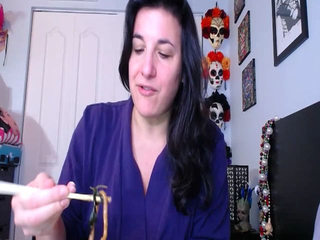 Live sex webcam photo for abustybabe #271358881