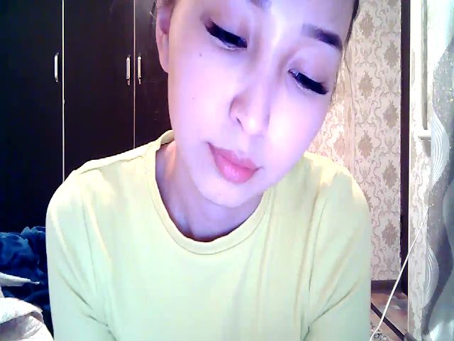 Live sex webcam photo for MissMolly____ #271348082