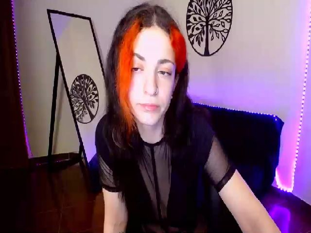 Live sex webcam photo for Niky_Sky #271349142