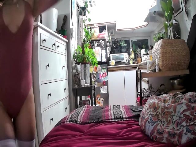 Live sex webcam photo for Sexylexi211 #271360088