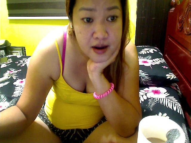 Live sex webcam photo for LiL_Spermaid #271360461