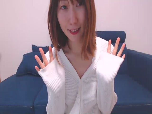Live sex webcam photo for Miyak0 #271348719