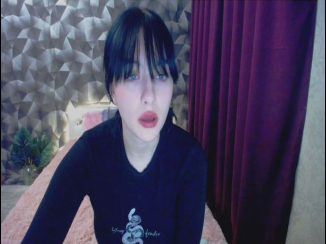 Live sex webcam photo for Vaness__A #271354903