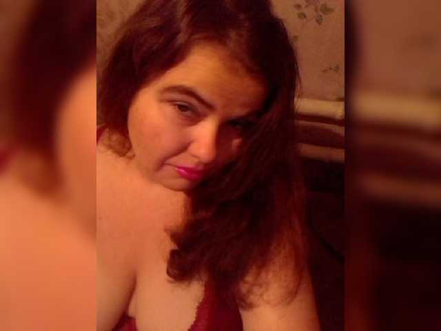 Live sex webcam photo for Rozaura17 #271353232