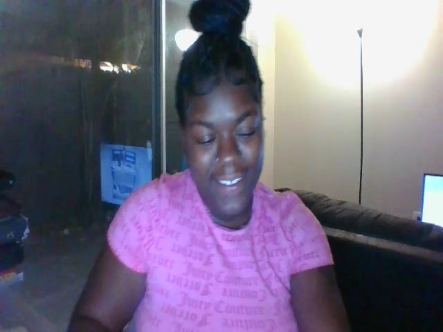 Live sex webcam photo for Bigbootibambi #271349650