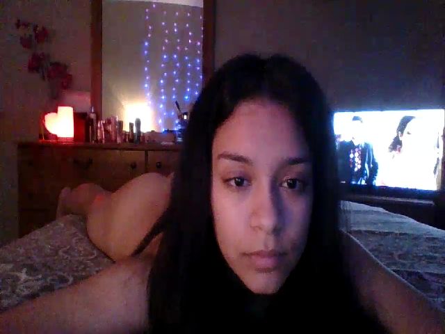 Live sex webcam photo for Adrianaxo1 #271349080