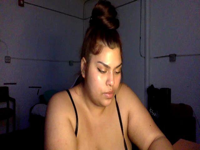 Live sex webcam photo for LorenCam #271349148