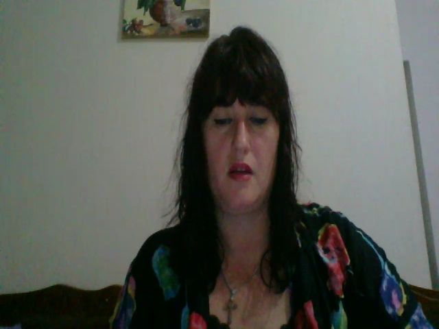 Live sex webcam photo for sloppymilf #271351079