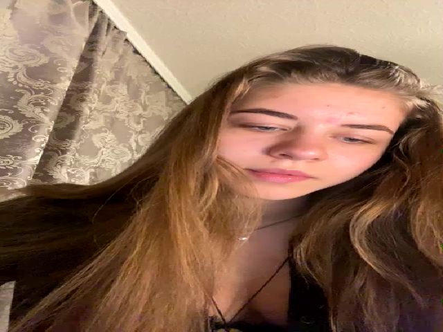 Live sex webcam photo for Dancelady18 #271359930