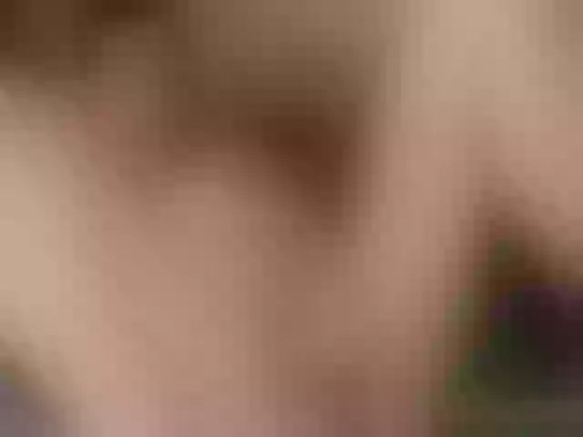 Live sex webcam photo for AdelaKouch #271347264