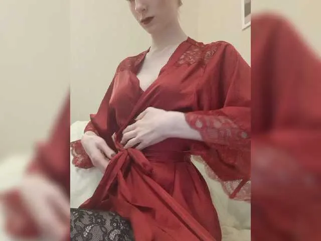 Live sex webcam photo for Love-Queen #271353126