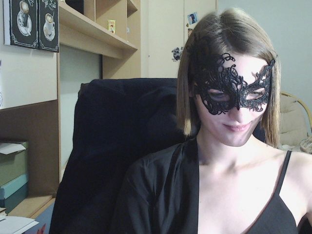 Live sex webcam photo for Xsandrasy #271355522