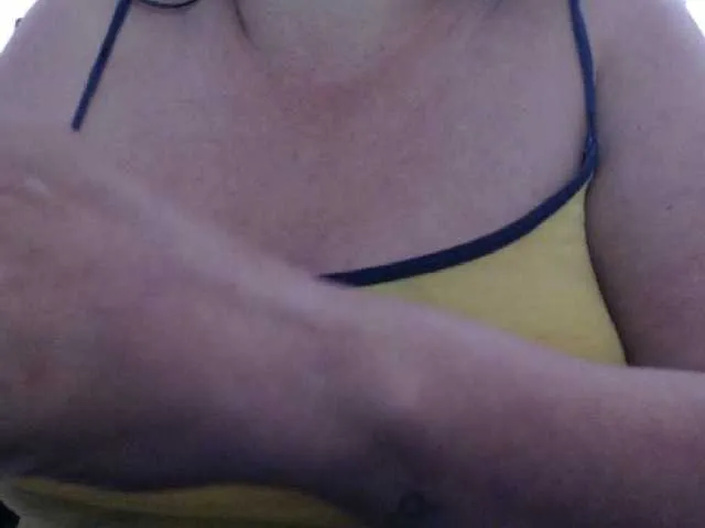 Live sex webcam photo for luzzyhot #271373300