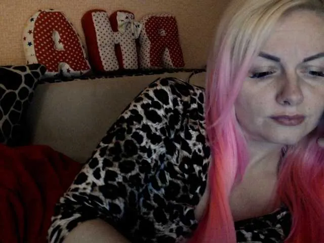 Live sex webcam photo for melek-7250 #271372795