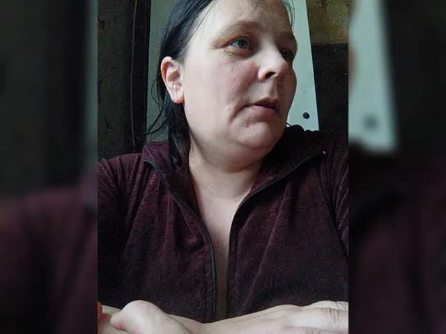 Live sex webcam photo for RealWitch #271368154