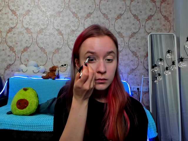 Live sex webcam photo for KiraLiLime #287990205