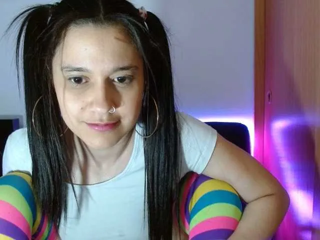 Live sex webcam photo for hannandbriana #271361377