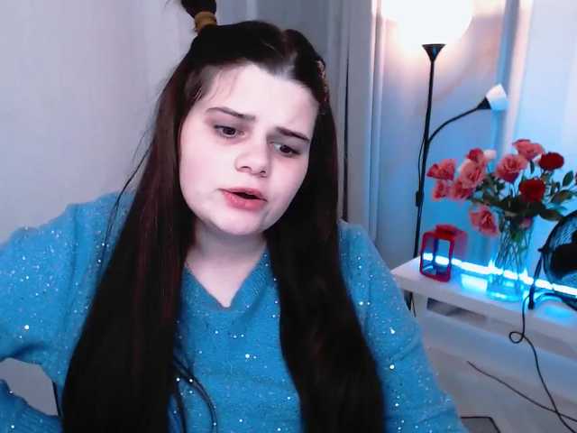 Live sex webcam photo for JoyOnee #271373233